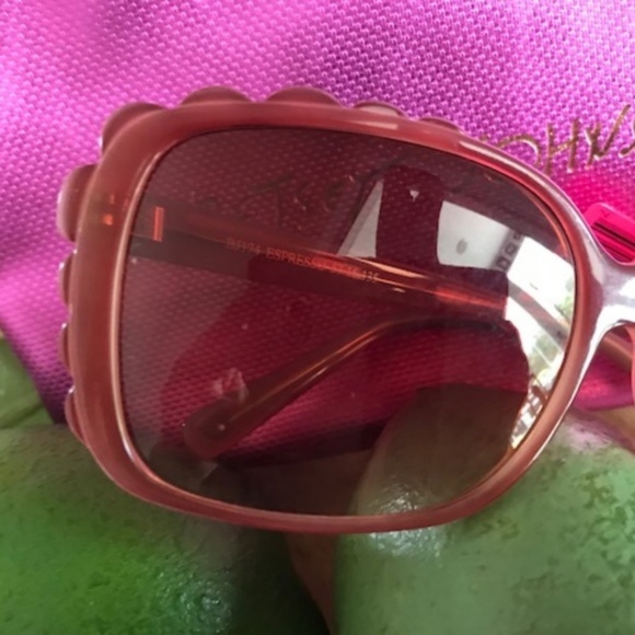 BETSEY JOHNSON Espresso Scalloped UV Sunglasses 18